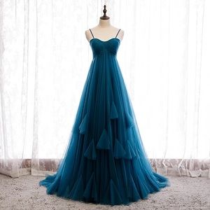 Gorgeous Peacock Blue Long Dress!